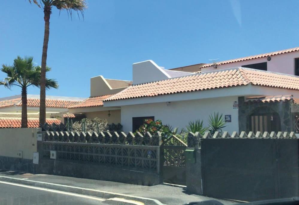 Los Cisnes Encantadora Casa Con Jardin Y Estudio Vista Al Mar El Médano Exteriér fotografie